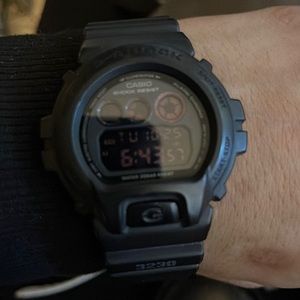 GShock dw-6900